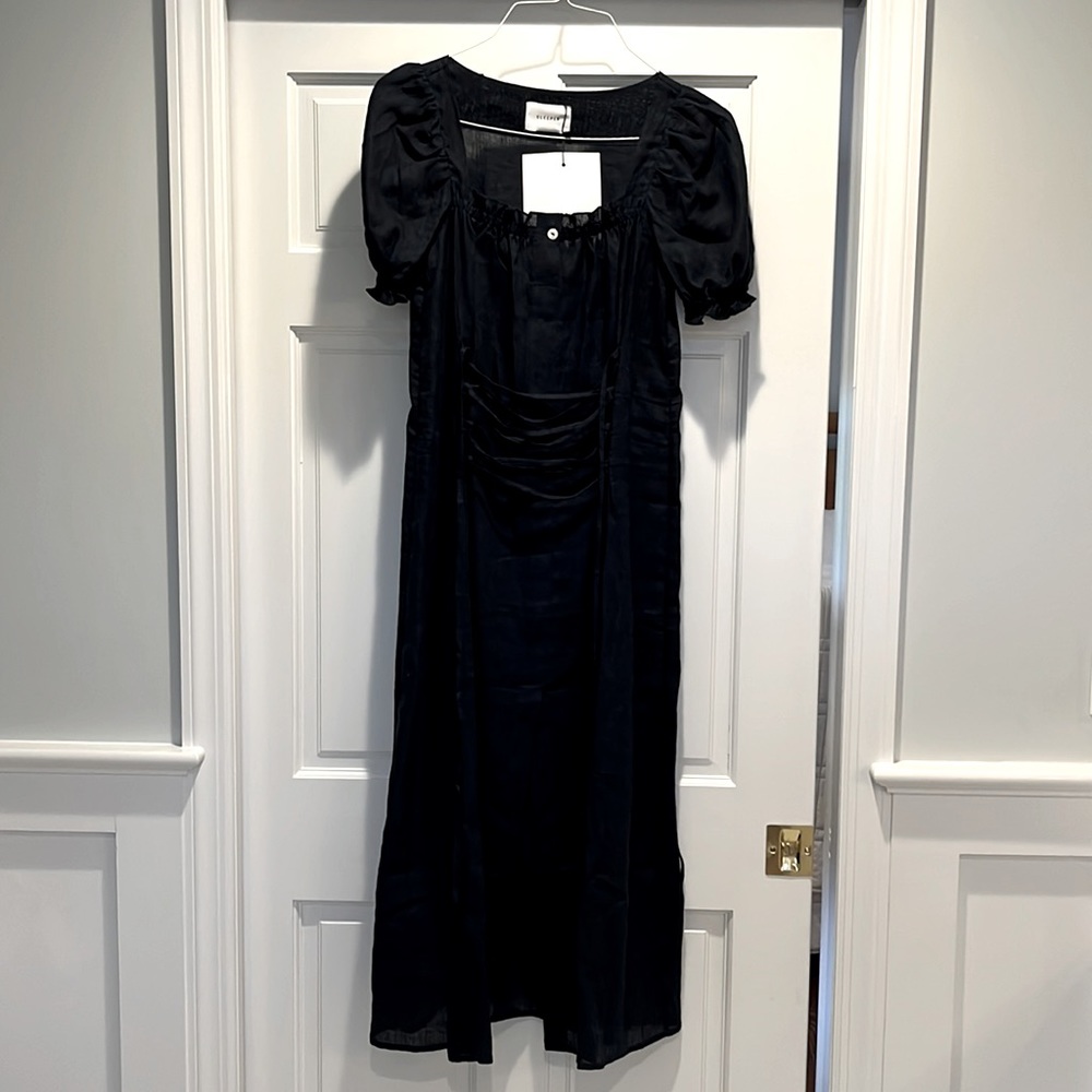 Sleeper linen puff sleeve dress